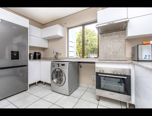 2 BEDROOM APARTMENT RENTED IN NORTHCLIFF